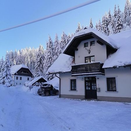 Apartman Irvin Kranjska Gora Extérieur photo